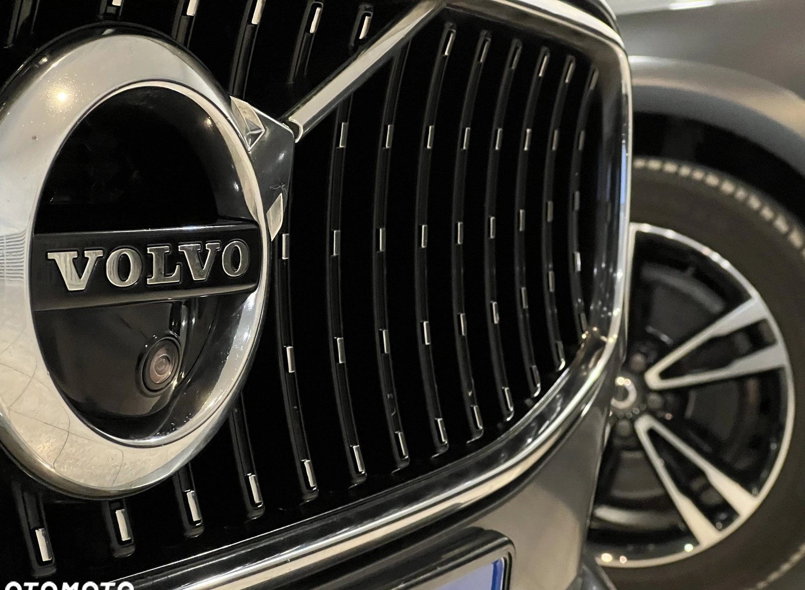 Volvo V90 Cross Country cena 147000 przebieg: 147000, rok produkcji 2017 z Bieruń małe 352